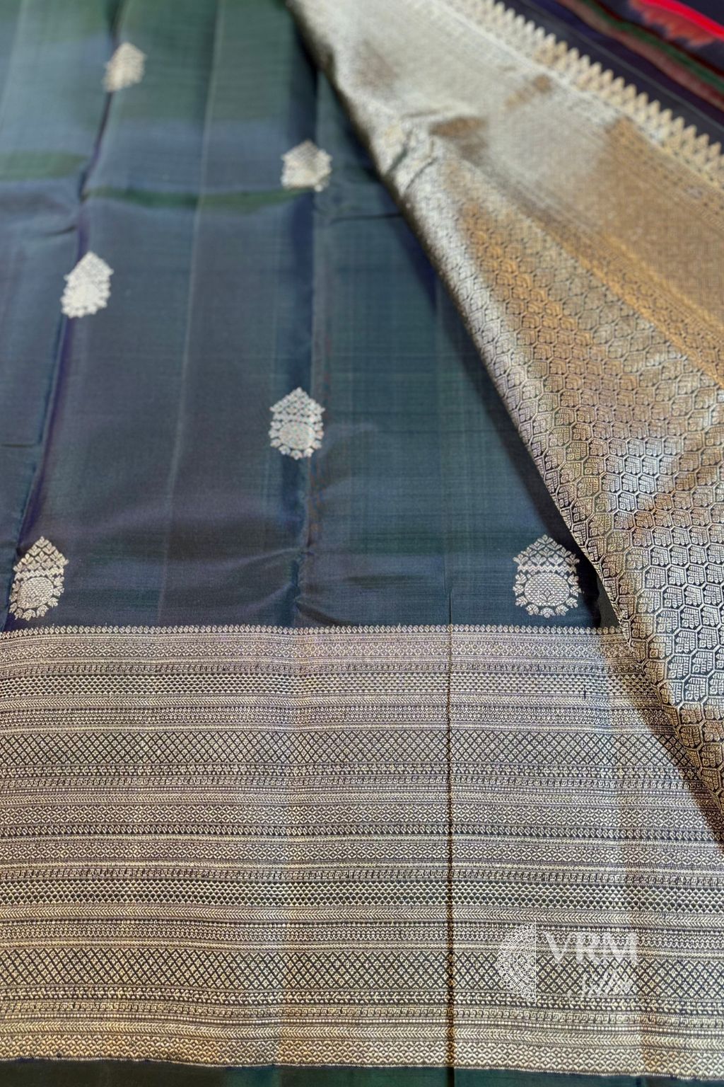 Traditional Kanchipuram Saree in Dark Blue USA Traditional Kanchipuram Saree in Dark Blue USA